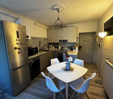 Trilocale in vendita a Brugnato (La Spezia), Via San Bernardo Borgo 11