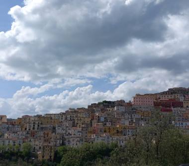Quadrilocale in vendita a Calitri, Frazione Croce Penta, Piazza Michelangelo Buonarroti 1