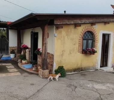 Casa indipendente in vendita a Ercolano (Napoli), Via Casacampora 11