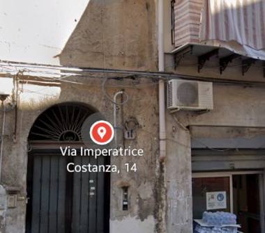Trilocale in vendita a Palermo, Zona Zisa, Via Imperatrice Costanza 14