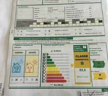 Quadrilocale in vendita a Quartu Sant'Elena (Cagliari), Via G. Rossini 55a