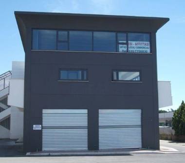 Ufficio in vendita a Pomezia (Roma), Via Castelli Romani 1