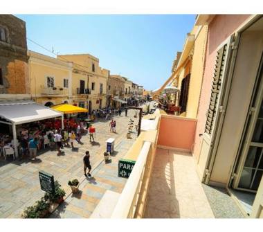 Affitto Appartamento Vacanze a Lampedusa e Linosa, Frazione Lampedusa, Via Roma 101