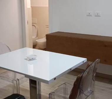 Trilocale in affitto a Milano, Zona Centro Storico, Via Volvinio 8