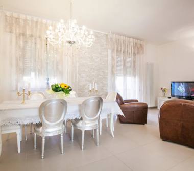 Affitto Appartamento Vacanze a Rimini, Frazione Rivabella, via podgora 14