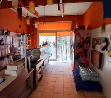 Rosticceria in vendita a Livorno, Zona Sorgenti, Via Provinciale Pisana 120