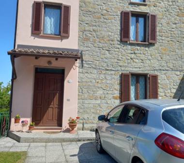 Rustico/Casale in vendita a Val di Nizza, Frazione Poggio Ferrato