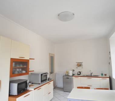 Casa indipendente in vendita a Rocca Canavese (Torino), Piazza Dottor Domenico Osella 27