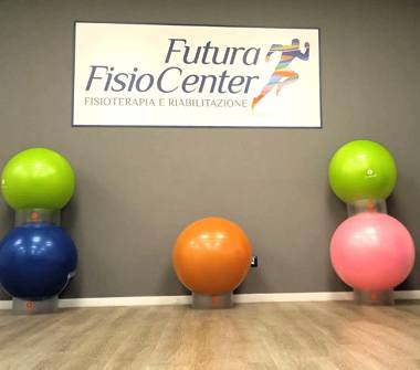 Altro in affitto a Roma, Zona Romanina, Via Cornelio Sisenna 11