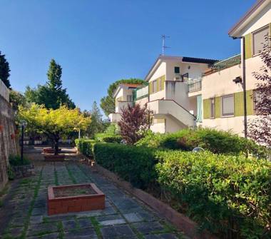 Trilocale in vendita a Tortora (Cosenza), Via Rosaneto 2