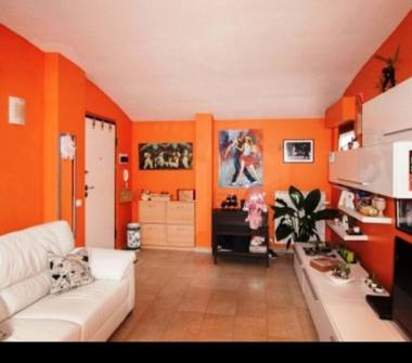 Trilocale in vendita a Falconara Marittima, Frazione Castelferretti, Via del Tesoro 43