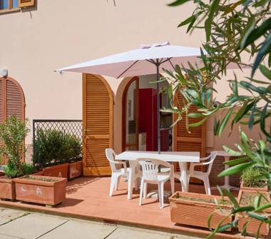 Affitto Appartamento Vacanze a San Vincenzo (Livorno), Via Emilia Romagna 15