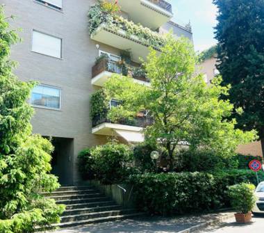 Monolocale in affitto a Roma, Zona Romanina, Via Massimi 114