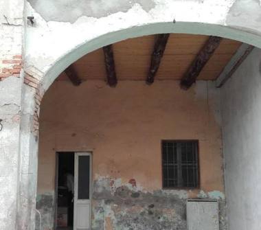 Rustico/Casale in vendita a Isso, Frazione Sola