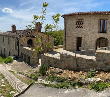 Casa indipendente in vendita a Radda in Chianti, Frazione Badia A Montemuro