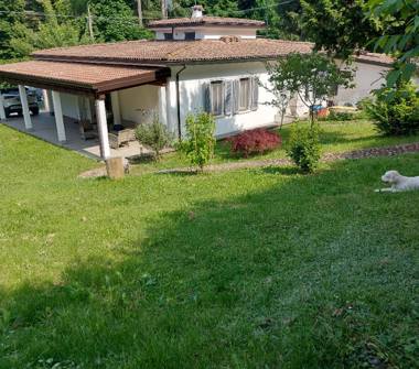 Porzione di casa in vendita a Viano (Reggio Emilia), Via Cervara 53