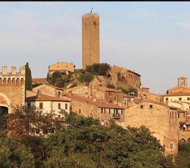 Trilocale in vendita a Magliano in Toscana, Frazione Pereta, Via Giuseppe Garibaldi in Pereta 22