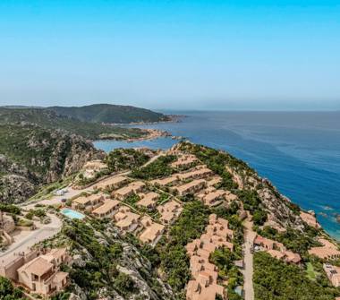 Villetta a schiera in vendita a Trinità d'Agultu e Vignola, Frazione Costa Paradiso, Via Li Sambuli 15