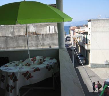 Attico in vendita a Reggio Calabria, Frazione Catona, Via XX Settembre 1