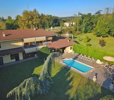 Casa indipendente in vendita a Bruno (Asti), Via Papa Giovanni XXIII' 1