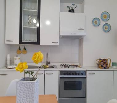 Trilocale in vendita a Giardini-Naxos, Frazione Recanati, Contrada Pietrenere 17