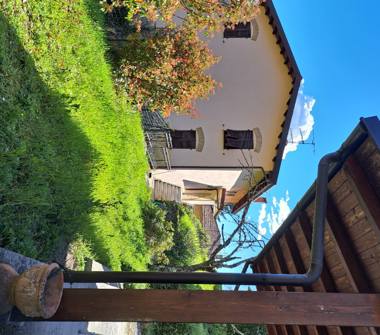 Quadrilocale in vendita a Tresana, Frazione Groppo