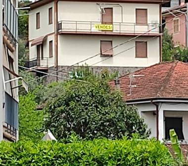 Casa indipendente in vendita a Bolano, Frazione Ceparana, Via Gorizia 22