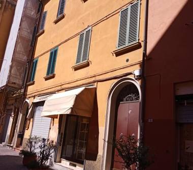 Trilocale in affitto a Bologna, Zona Centro Storico, via Belvedere 3