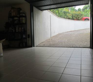 Box/Garage/Posto auto in vendita a Ceriale (Savona), Via Vecchia di Peagna 29