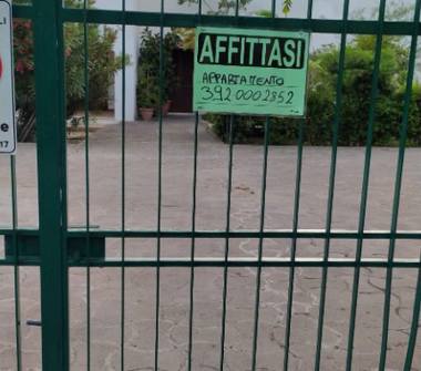 Affitto Appartamento Vacanze a Gallipoli (Lecce), Via dei Pini 21