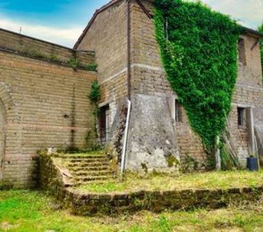 Altro in vendita a Calcata (Viterbo), Piazza Roma 31