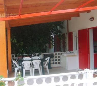 Affitto Villetta a schiera Vacanze a Corigliano-Rossano (Cosenza), Viale Mediterraneo 1