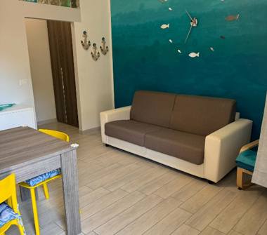 Affitto Appartamento Vacanze a Riccione (Rimini), Viale Saludecio 14