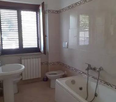 Quadrilocale in affitto a Napoli, Zona Secondigliano, Via del Sabotino 28