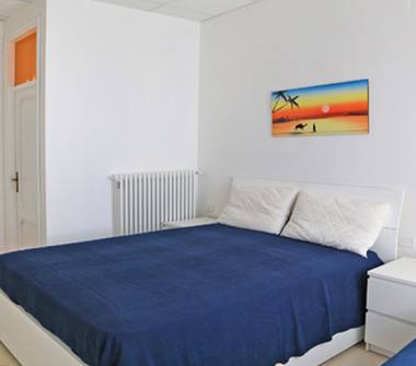 Bilocale in vendita a Riccione (Rimini), Viale Moncalieri 11