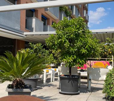 Palazzo/Stabile in affitto a Corsico (Milano), Via Guglielmo Oberdan 1