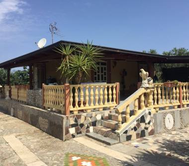 Affitto Villa Vacanze a Crosia, Frazione Mirto, Via del Mare 3