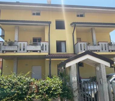 Affitto Appartamento Vacanze a Tortoreto, Frazione Tortoreto Lido, Via Giuseppe Ungaretti 1