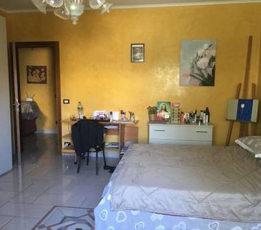 Affitto Stanza Singola a Parma, Zona Via Parigi