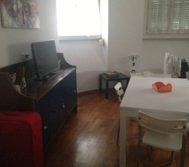 Appartamento in affitto a Bolzano, Frazione Centro città, Via Giosuè Carducci 2