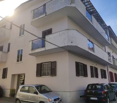 Palazzo/Stabile in vendita a San Nicola la Strada (Caserta), Via Ezio Vanoni 31