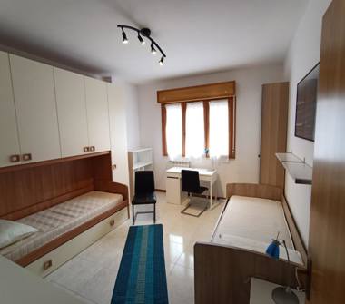 Affitto Stanza Posto letto a Viterbo (Viterbo), Via Sandro Pertini 9