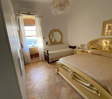 Monolocale in vendita a Castelnuovo della Daunia (Foggia), Largo Poerio 8