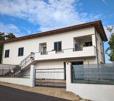 Villa in vendita a Piegaro, Frazione Pevole