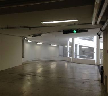 Box/Garage/Posto auto in vendita a Milano, Zona Monumentale, Via Giovanni Battista Niccolini 34