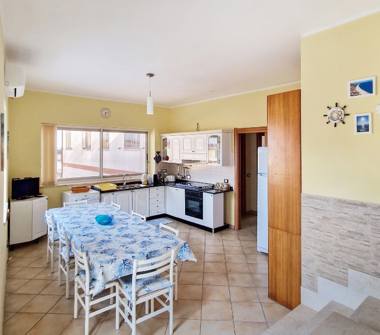 Casa indipendente in vendita a Santa Caterina dello Ionio, Frazione Santa Caterina Dello Ionio Marina