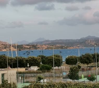 Trilocale in vendita a La Maddalena (Sassari), Via Padule 10