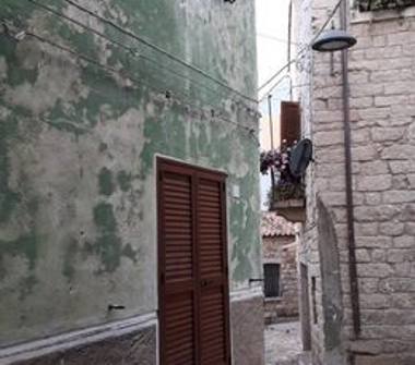 Casa indipendente in vendita a Aggius (Sassari), Via G. Marconi 28