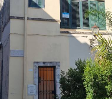 Casa indipendente in vendita a Maglie (Lecce), Via Oronzo De Donno