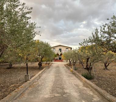 Casa indipendente in vendita a Sommatino (Caltanissetta)